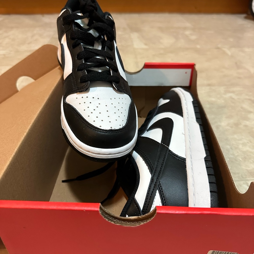 Nike Dunk GS Panda Low